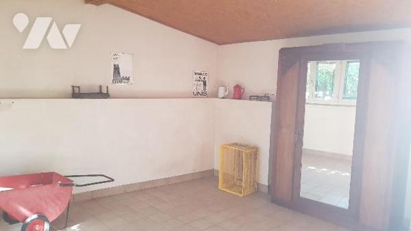 A VENDRE - CHATRES SUR CHER (41) -Maison de ville à rénover - beau potentiel

À proximité  du...