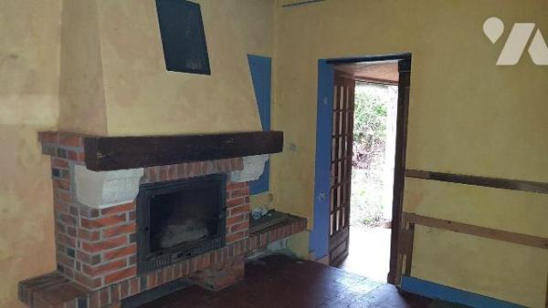 A VENDRE - CHATRES SUR CHER (41) -Maison de ville à rénover - beau potentiel

À proximité  du...
