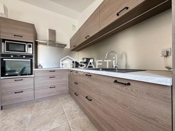 La Guérinière, maison 2 chambres et jardin clos.