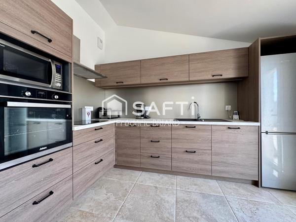 La Guérinière, maison 2 chambres et jardin clos.