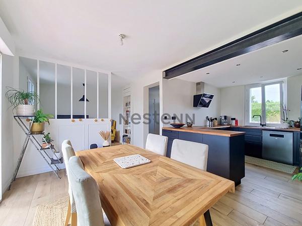 TOURS NORD -  MAISON RENOVEE AVEC 3 CHAMBRES, DEPENDANCE, GARAGE ET JARDIN