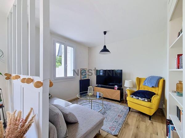 TOURS NORD -  MAISON RENOVEE AVEC 3 CHAMBRES, DEPENDANCE, GARAGE ET JARDIN