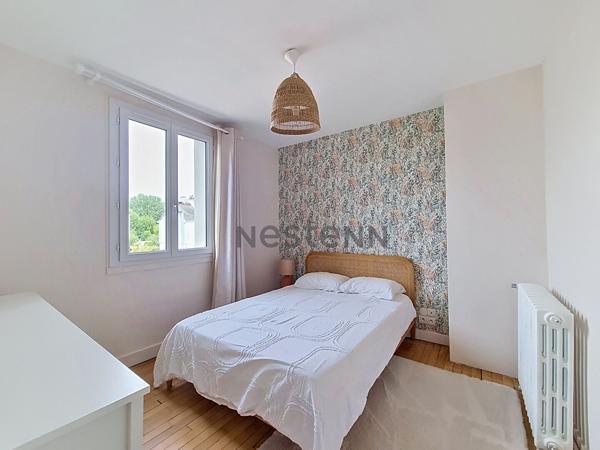 TOURS NORD -  MAISON RENOVEE AVEC 3 CHAMBRES, DEPENDANCE, GARAGE ET JARDIN