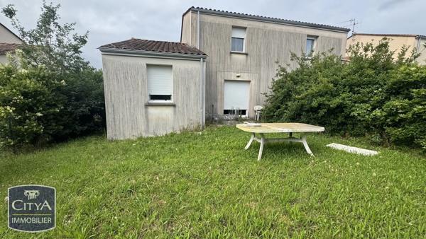 Maison à vendre 4 pièces 79m² Gond-Pontouvre (16160)