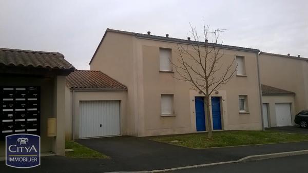 Maison à vendre 4 pièces 79m² Gond-Pontouvre (16160)