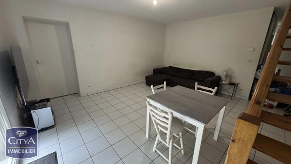 Maison à vendre 4 pièces 79m² Gond-Pontouvre (16160)
