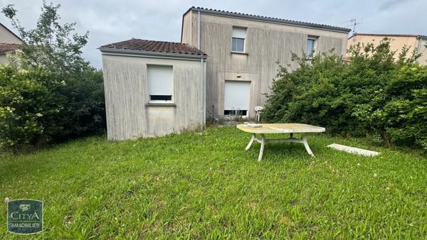 Maison à vendre 4 pièces 79m² Gond-Pontouvre (16160)