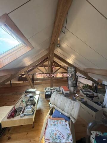 Immeuble à vendre 12 pièces de 220 m²
