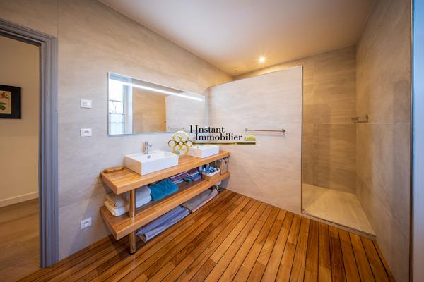 Maison Plougasnou 8 pièce(s) 217 m2