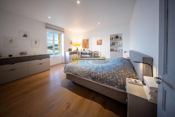 Maison Plougasnou 8 pièce(s) 217 m2