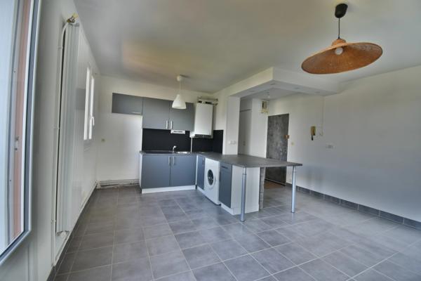 Appartement à vendre 3 pièces LUCE (28)