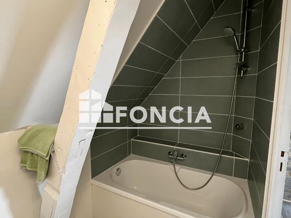 Location Studio meublé 27.06 m² - 60 RUE SAINT PAVIN DES CHAMPS Le Mans 72000