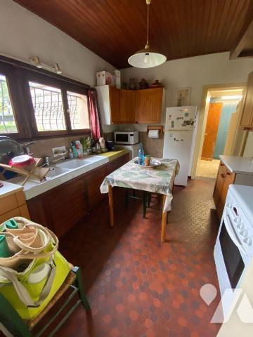 COMMUNE de THIVARS, proche accès Autoroute, 1h de PARIS;
Nous vous proposons cette Maison d'ar...