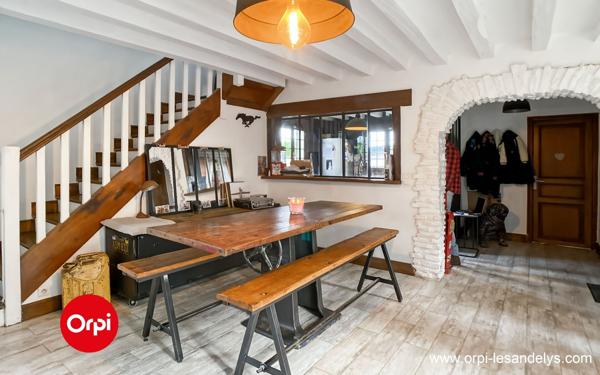 Maison à vendre    5 pièces • 98 m2 Saint-Clair-sur-Epte