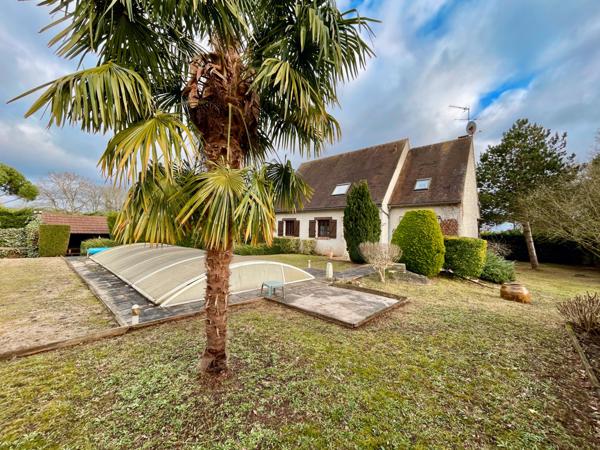 La Ferté-Alais (91590) Maison 4 chambres, sous-sol, piscine sur 1454 m² de terrain
