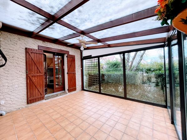 La Ferté-Alais (91590) Maison 4 chambres, sous-sol, piscine sur 1454 m² de terrain