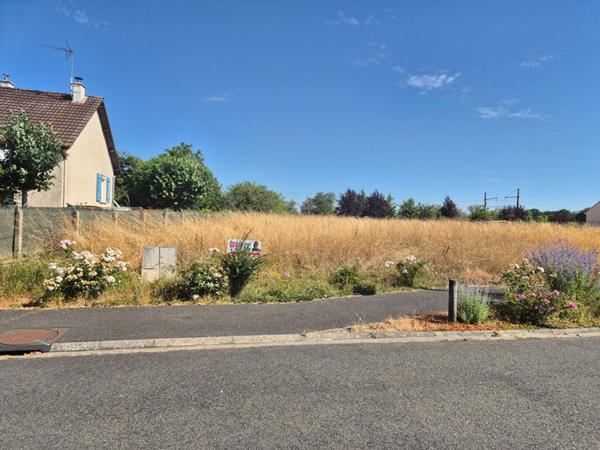 Terrain Courville Sur Eure 909 m2