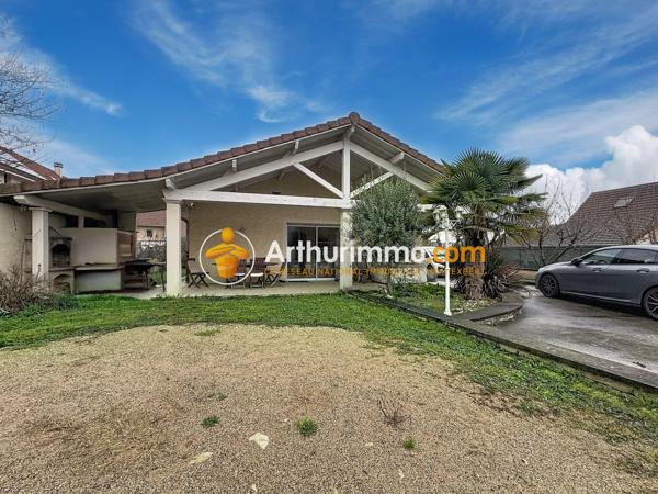 Vente                                                      Maison
                        
                     5 pièces                      101 m2                     à Optevoz