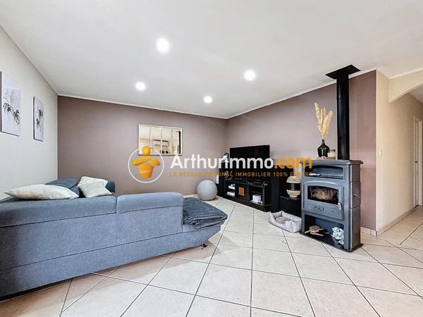 Vente                                                      Maison
                        
                     5 pièces                      101 m2                     à Optevoz