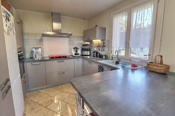 A VENDRE Entraigues Sur La Sorgue Maison 5 pièce(s) 130 m²