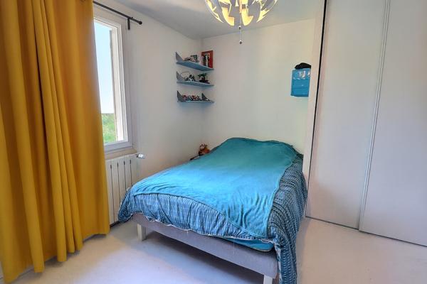 A VENDRE Entraigues Sur La Sorgue Maison 5 pièce(s) 130 m²