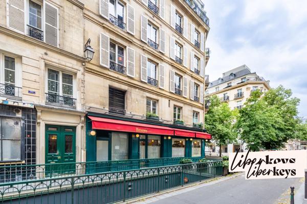 Appartement traversant de 4 pièces de 89 m² - Métro Hôtel de ville - Paris 4 