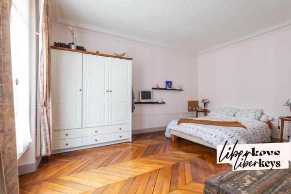 Appartement traversant de 4 pièces de 89 m² - Métro Hôtel de ville - Paris 4 