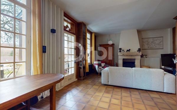 Maison à vendre    4 pièces • 125 m2 Villers-Cotterêts