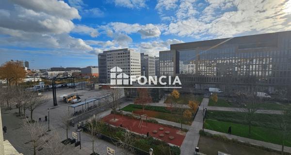 À vendre Appartement 4 pièces 79 m² - La Plaine St Denis 93210