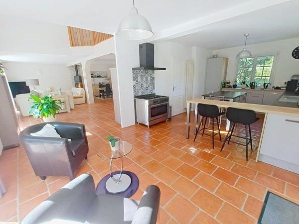 Superbe propriété avec cachet, au calme et sans vis-à-vis