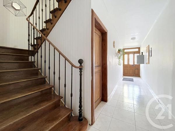 Immeuble à vendre  335,87 m 2   ST JULIEN LES METZ  - 57