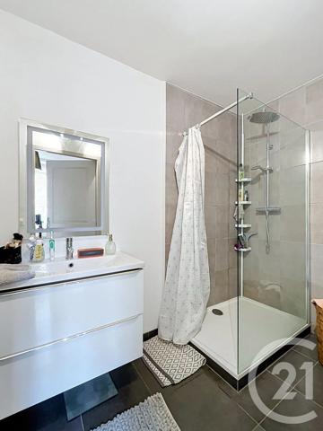 Immeuble à vendre  335,87 m 2   ST JULIEN LES METZ  - 57