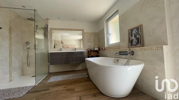 Maison à vendre 8 pièces 226 m² Plaisance