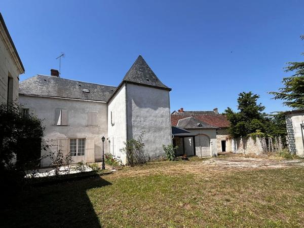 COEUR DE VILLAGE - MAISON DE CARACTERE