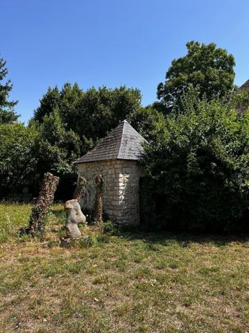 COEUR DE VILLAGE - MAISON DE CARACTERE