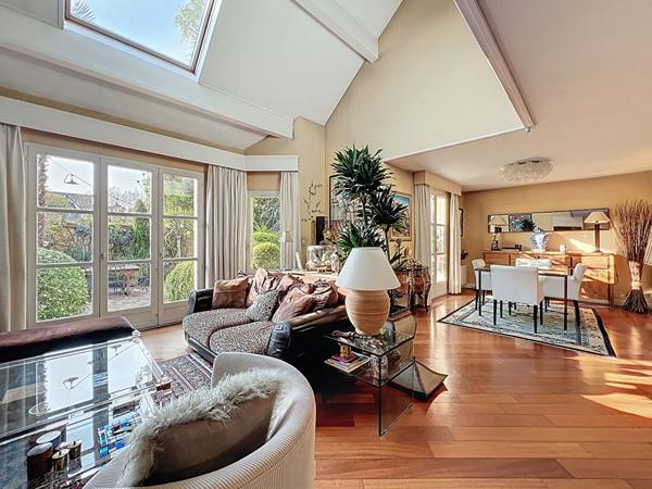 Maison Rueil-malmaison 6 pièce(s) 186 m2