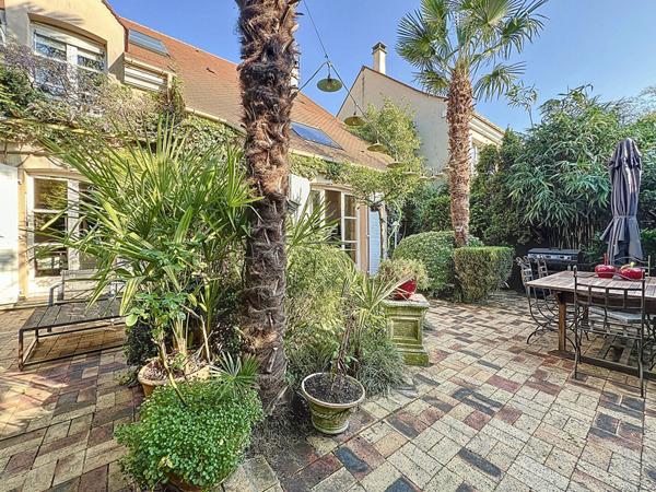 Maison Rueil-malmaison 6 pièce(s) 186 m2