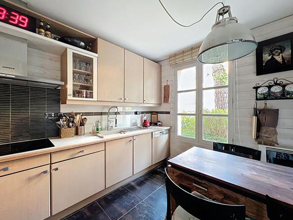 Maison Rueil-malmaison 6 pièce(s) 186 m2