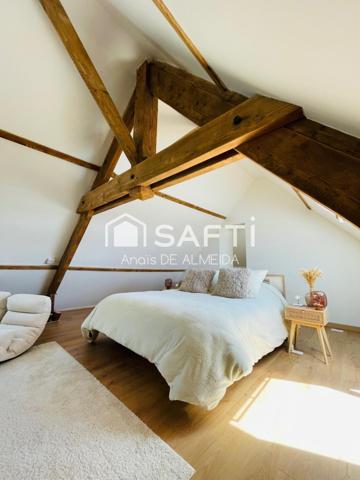 Au cœur du vignoble champenois, maison rénovée avec charme et volume