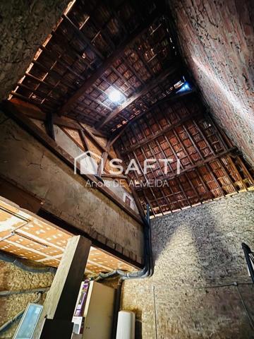 Au cœur du vignoble champenois, maison rénovée avec charme et volume