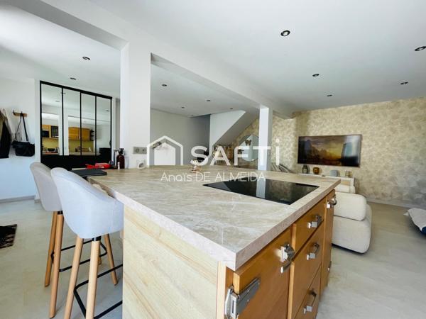 Au cœur du vignoble champenois, maison rénovée avec charme et volume