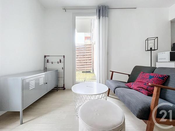 Appartement F1 à vendre  1 pièce - 31,90 m2 NANTERRE - 92