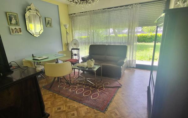Appartement à vendre    3 pièces • 60,88 m2 Mérignac