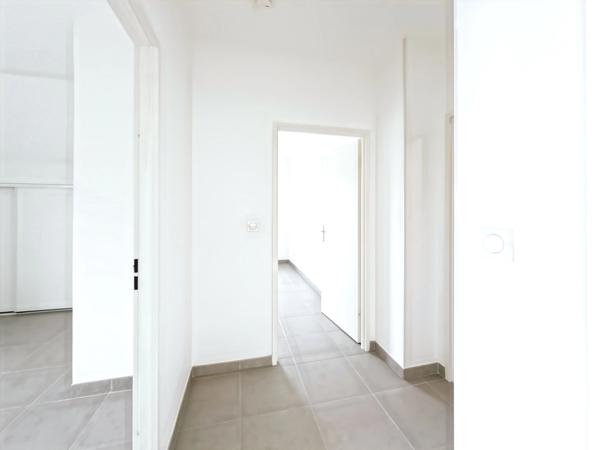 PORNIC - PROCHE PORT A PIED - Appartement Récent - 2 CHAMBRES - 1 BALCON - PARKING PRIVATIF