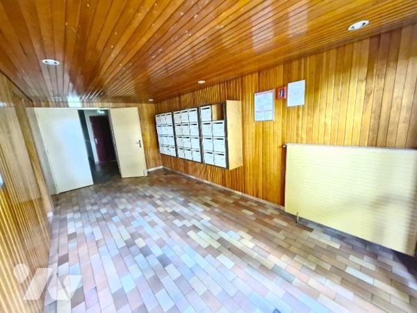 FLEURY-LES-AUBRAIS Quartier de Lamballe appartement T 3 refait à neuf