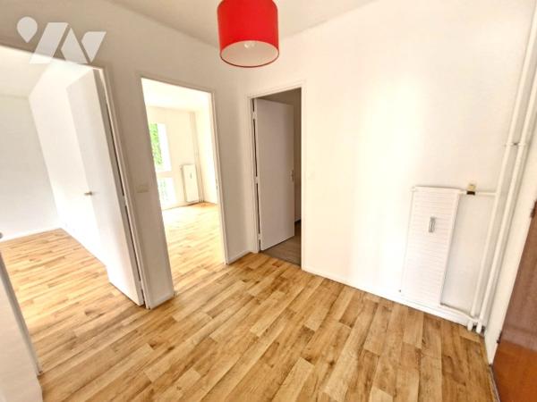 FLEURY-LES-AUBRAIS Quartier de Lamballe appartement T 3 refait à neuf