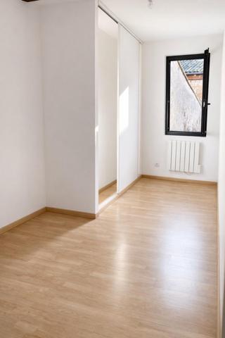 Duplex 3 pièces avec sous-sol aménagé – Centre historique de Muret