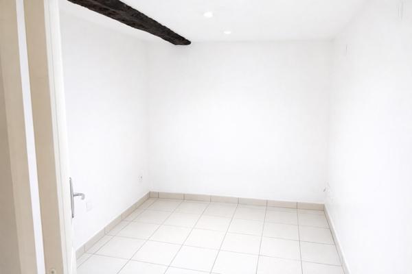 Duplex 3 pièces avec sous-sol aménagé – Centre historique de Muret