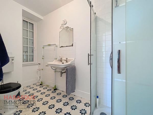 A louer appartement T2 de 44 m² sur TREFLEZ , Treflez