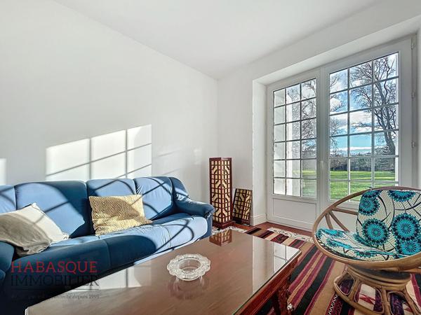A louer appartement T2 de 44 m² sur TREFLEZ , Treflez